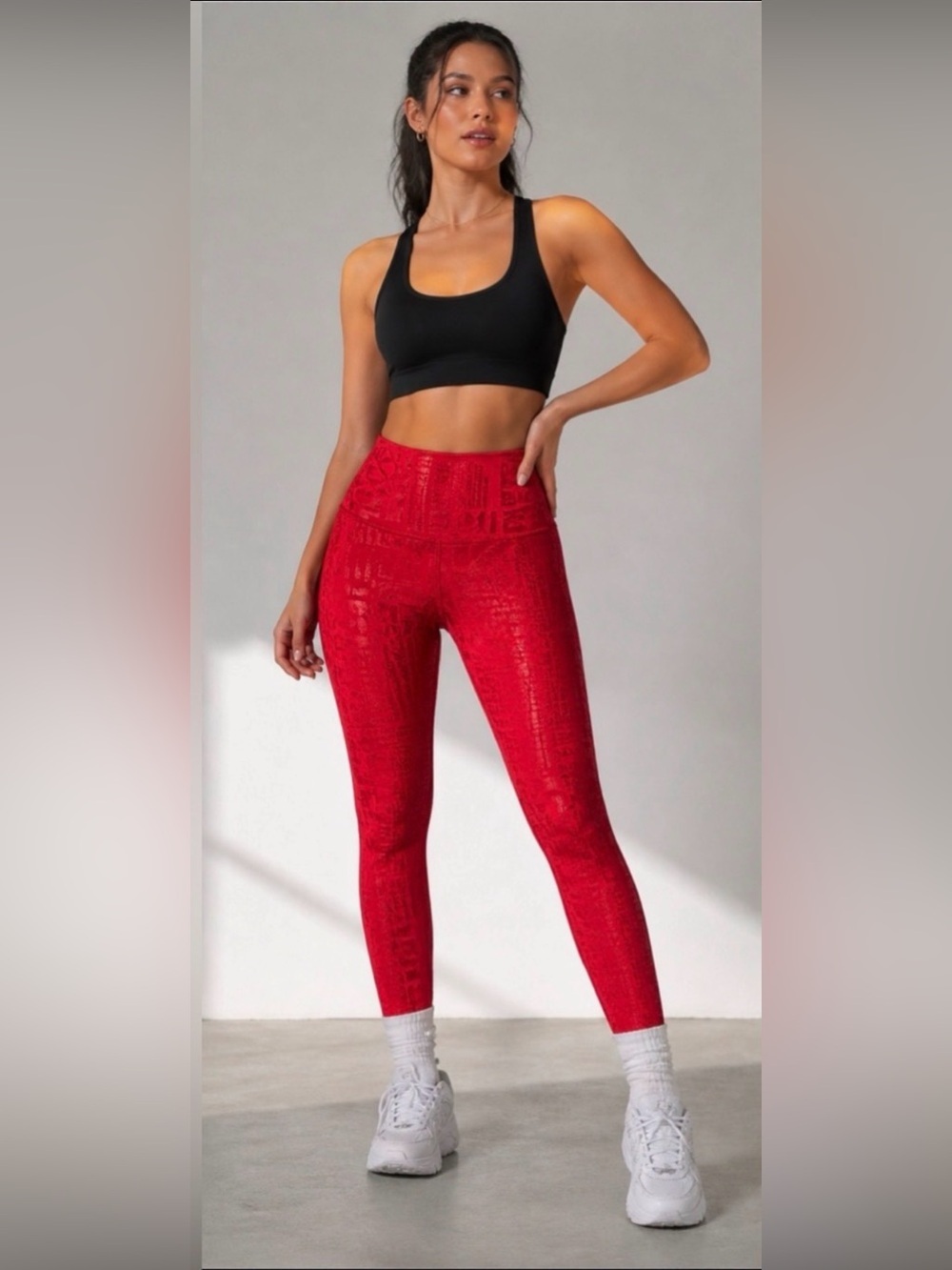 Lululemon Wunder Under HR Tight Manifesto 20YR Foil Red 28 Discontinued Sz 2